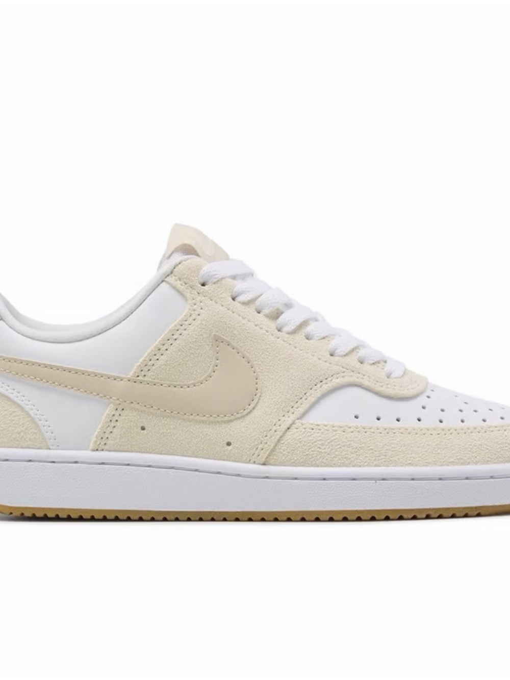 Nike Women’s Low-Top Sneakers in Cream and White - Picture 4 of 4